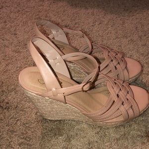 Nude Wedges